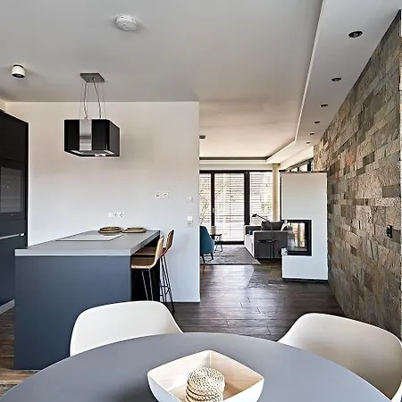 Luxury Lakelove Apartment *