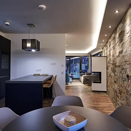 Luxury Lakelove Apartment Uberlingen